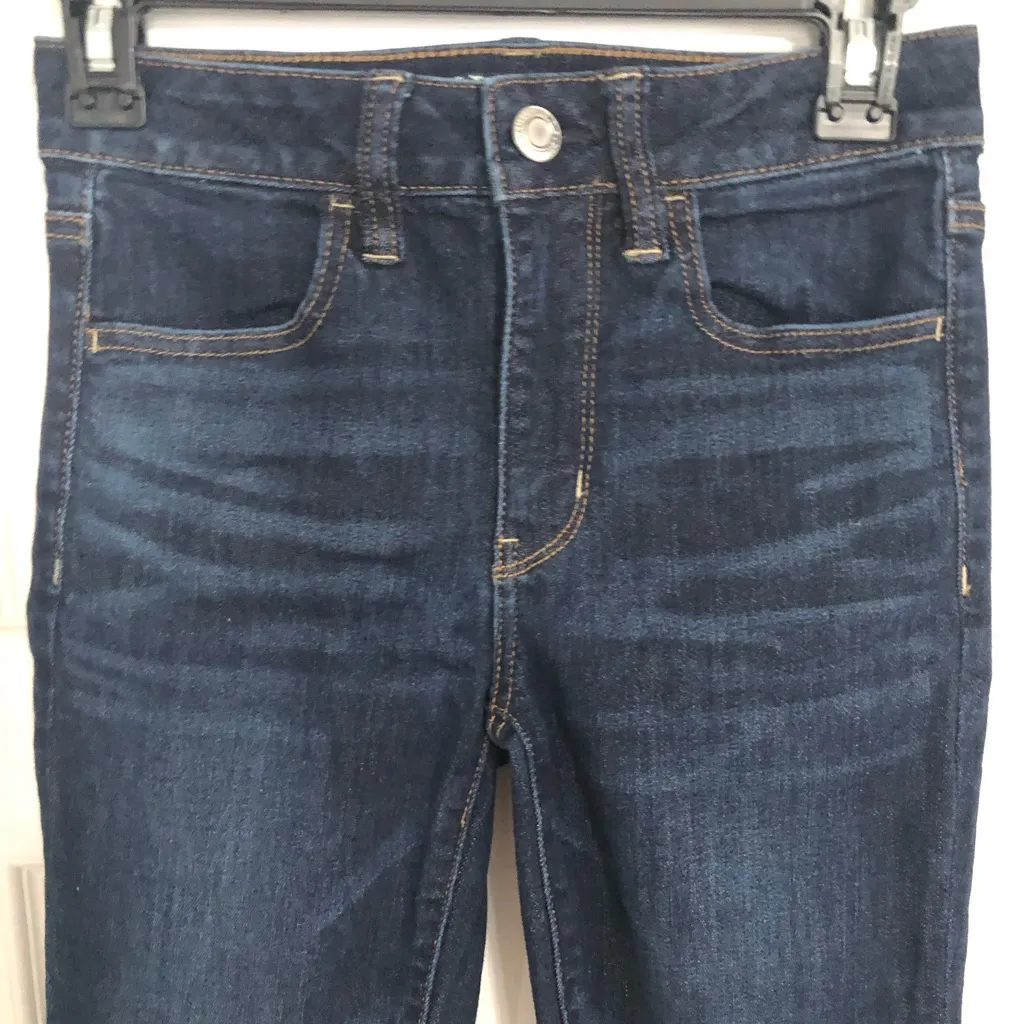 American eagle super super stretch X women’s size 2 dark wash hi rise jegging - Image 2