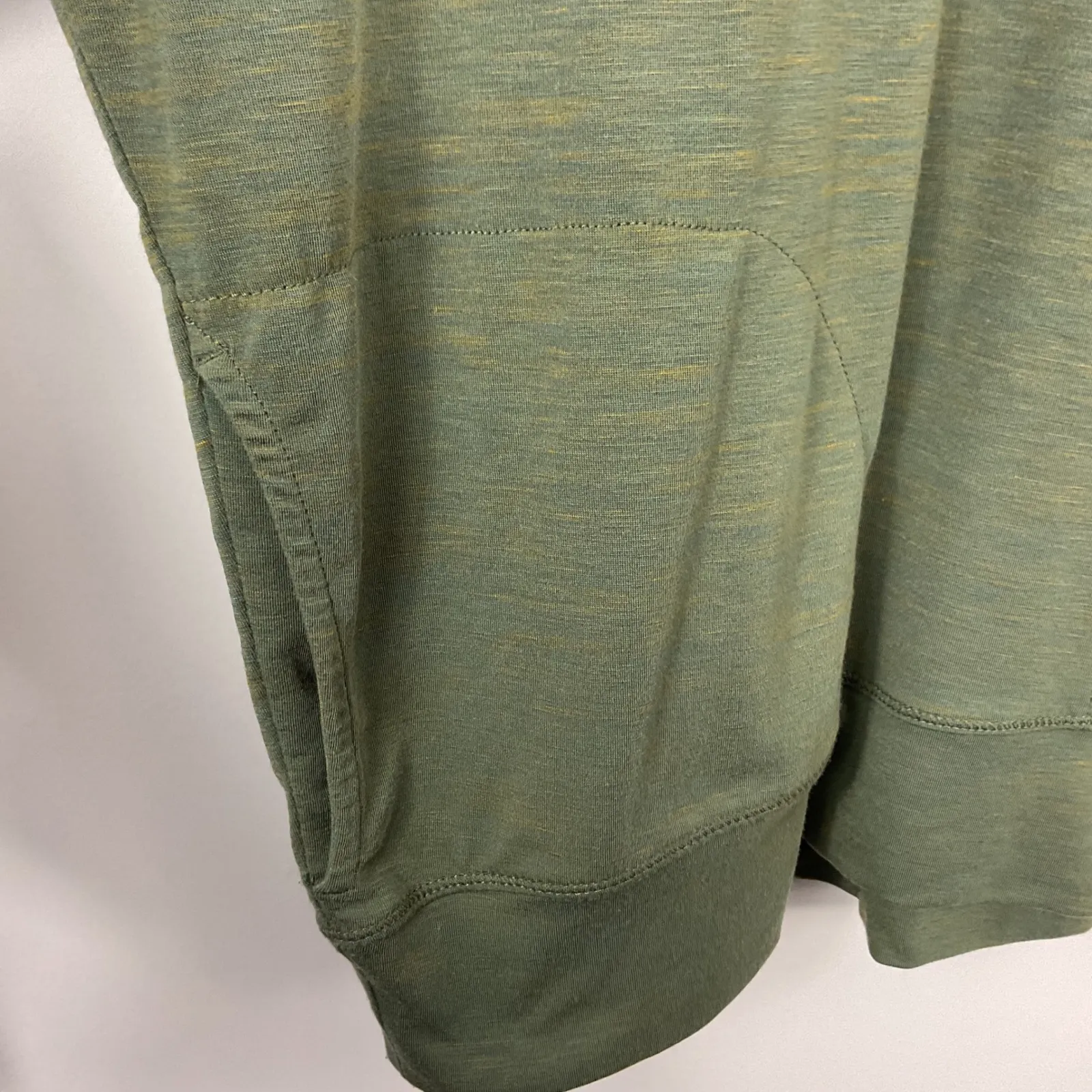 Prana Women Olive Green Sol Protect TurtleNeck Long Sleeve Top Size M - Image 2