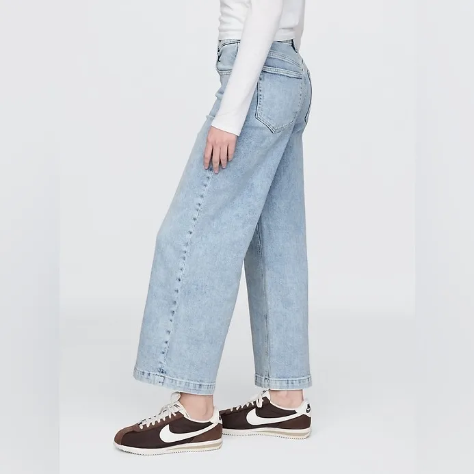 GAP High Rise Stride Light Wash Jeans, Size 16 Short - Image 2