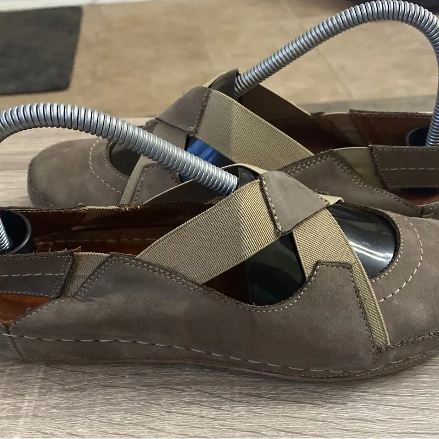 V Italia Gray Leather Shoes EU 39 Shock Absorbent Sole ~Comfort Size 8 - Image 4