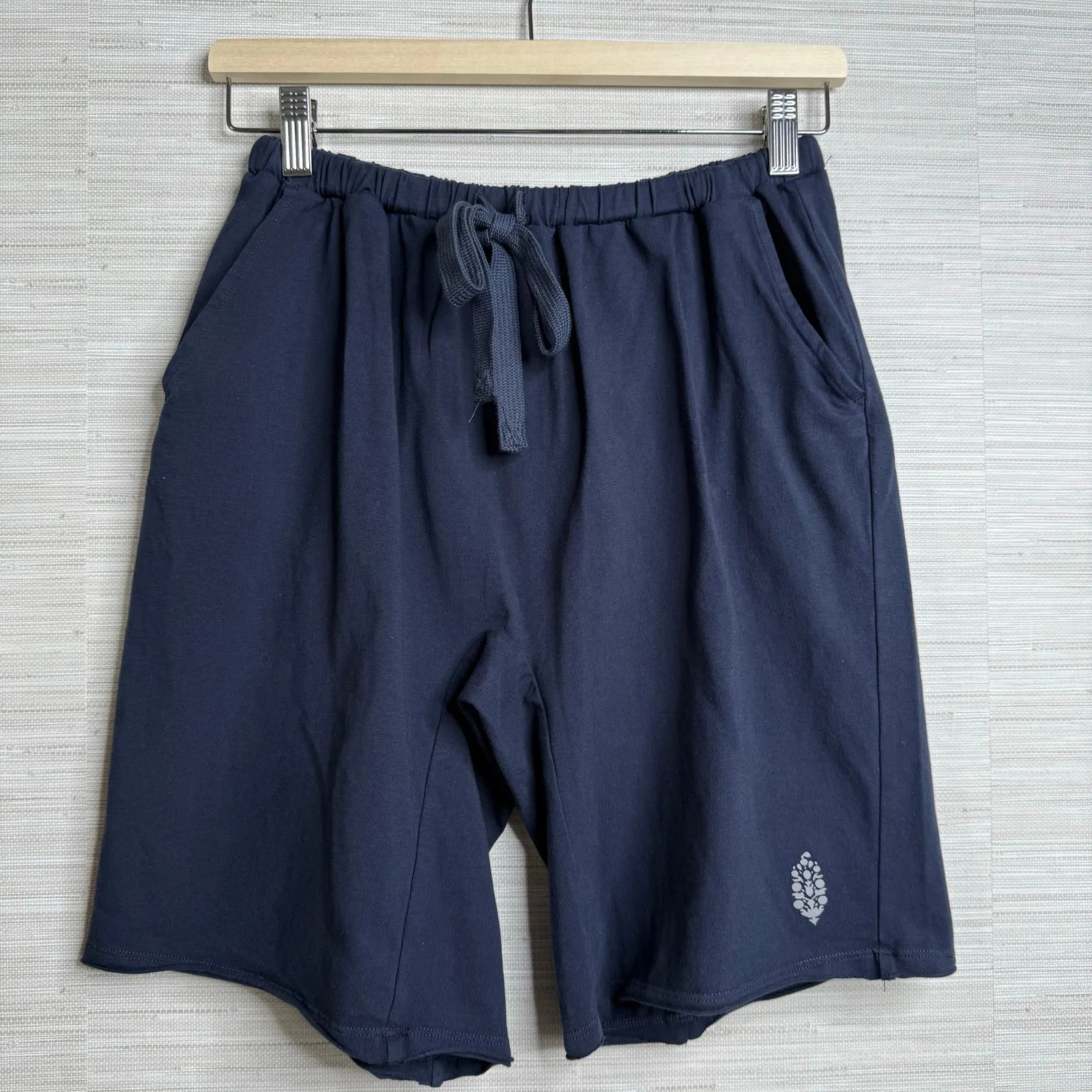 Free People set shorts and crop top co-ord matching set yoga activewear Small - Image 4