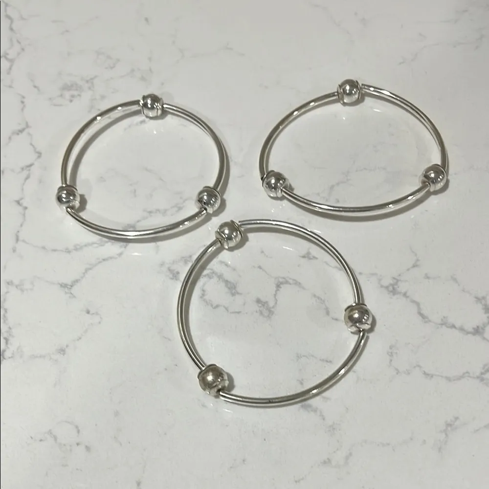 Silver Bracelets with Silver Beads and Elastic Bands - Image 3