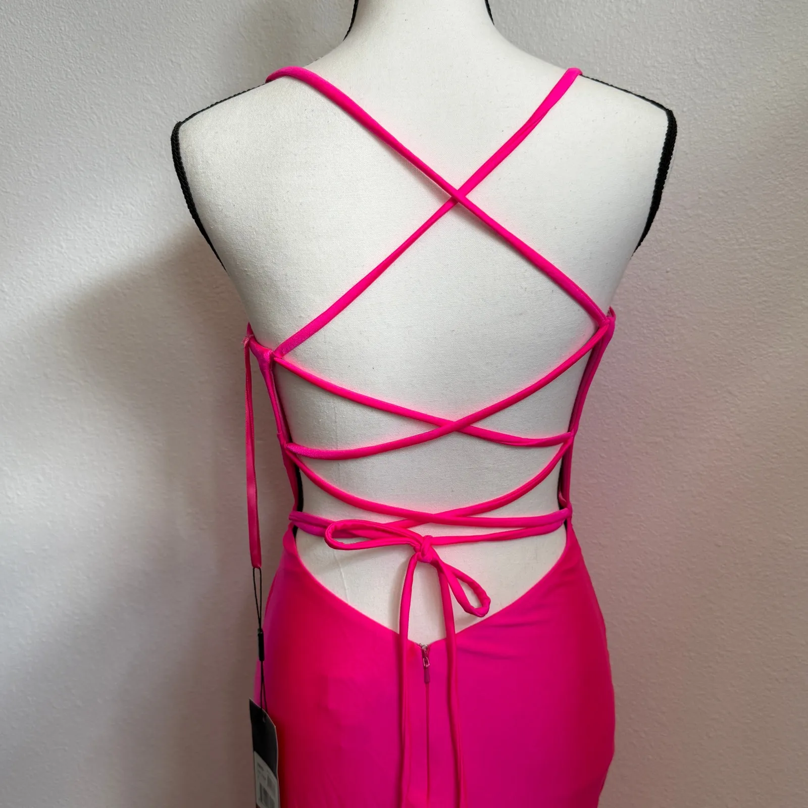 NWT La Femme Sz 4 Lace Up Leg Slit Dress Shiny Hot Pink Gown Prom Formal - Image 7