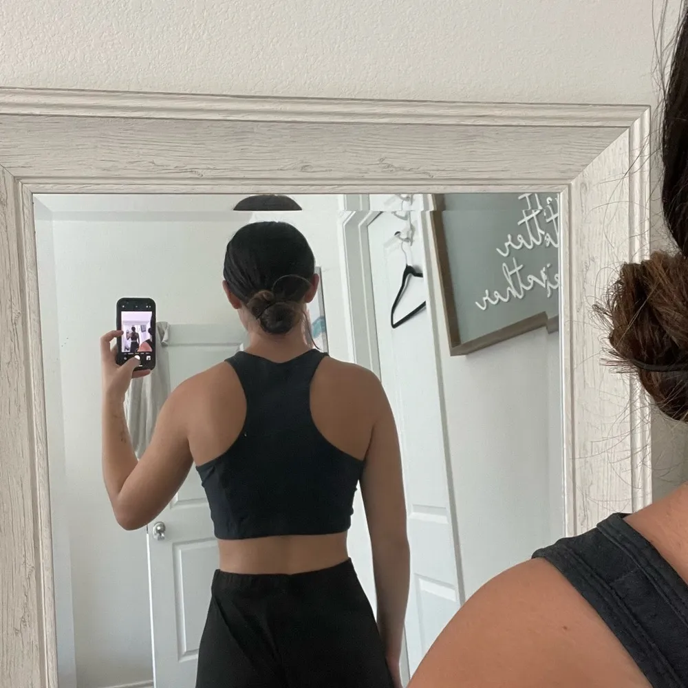 Outdoor voices Athena crop top - Image 6