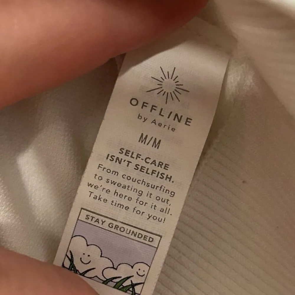 Offline by Aerie Women's White Cropped Crew Neck T-Shirt Size M Casual Top y2k - Image 6