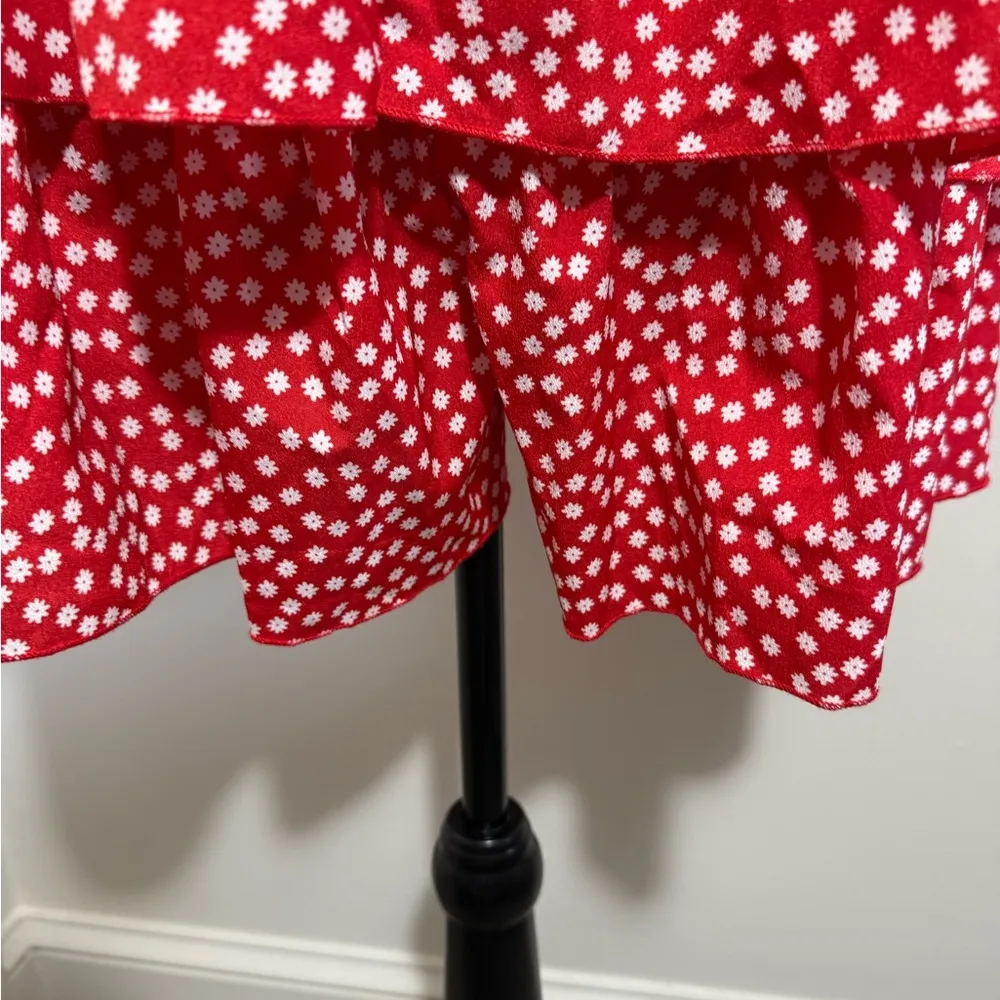 SheIn  Red Ruffled Skorts - Image 4