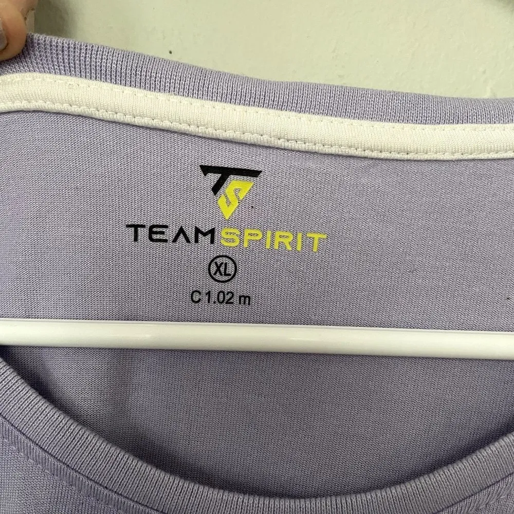 Athletic Club purple and white crop top comfortable shirt casual athleisure Size XL - Image 4