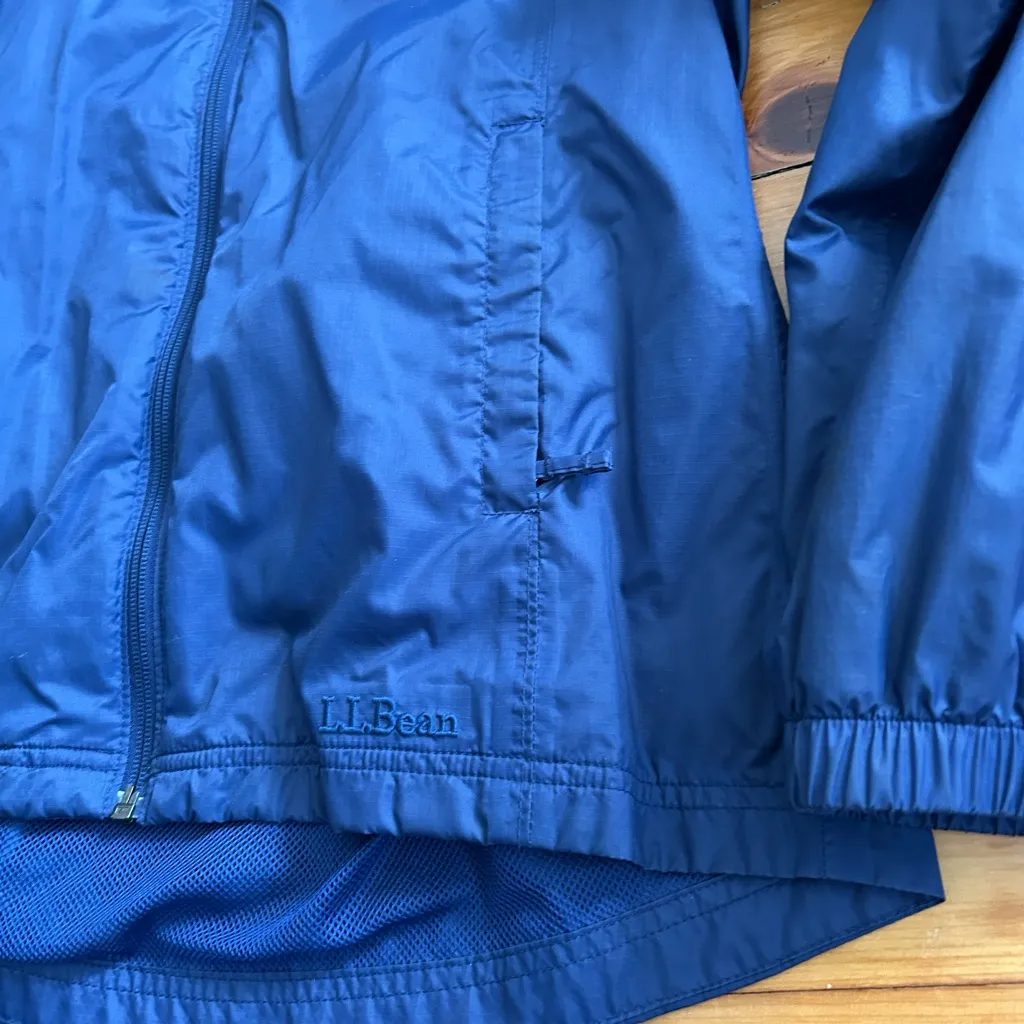 L.l Bean Rain Jacket windbreaker Blue Hooded xs - Image 2