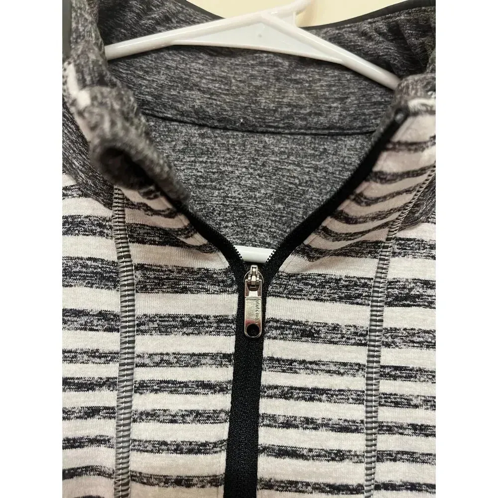 Lululemon Mens half zip pullover striped - Image 2