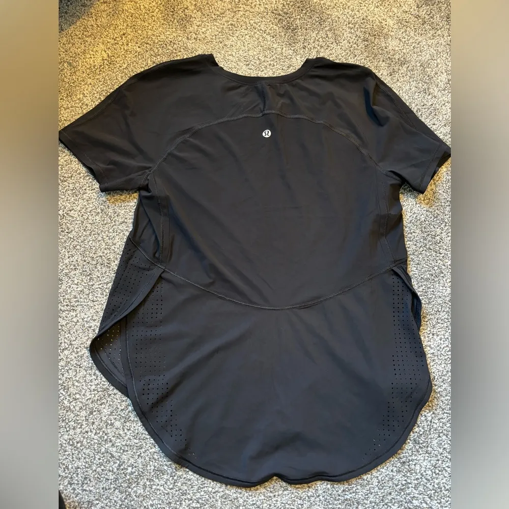 Lululemon Black Running Tee - Image 2
