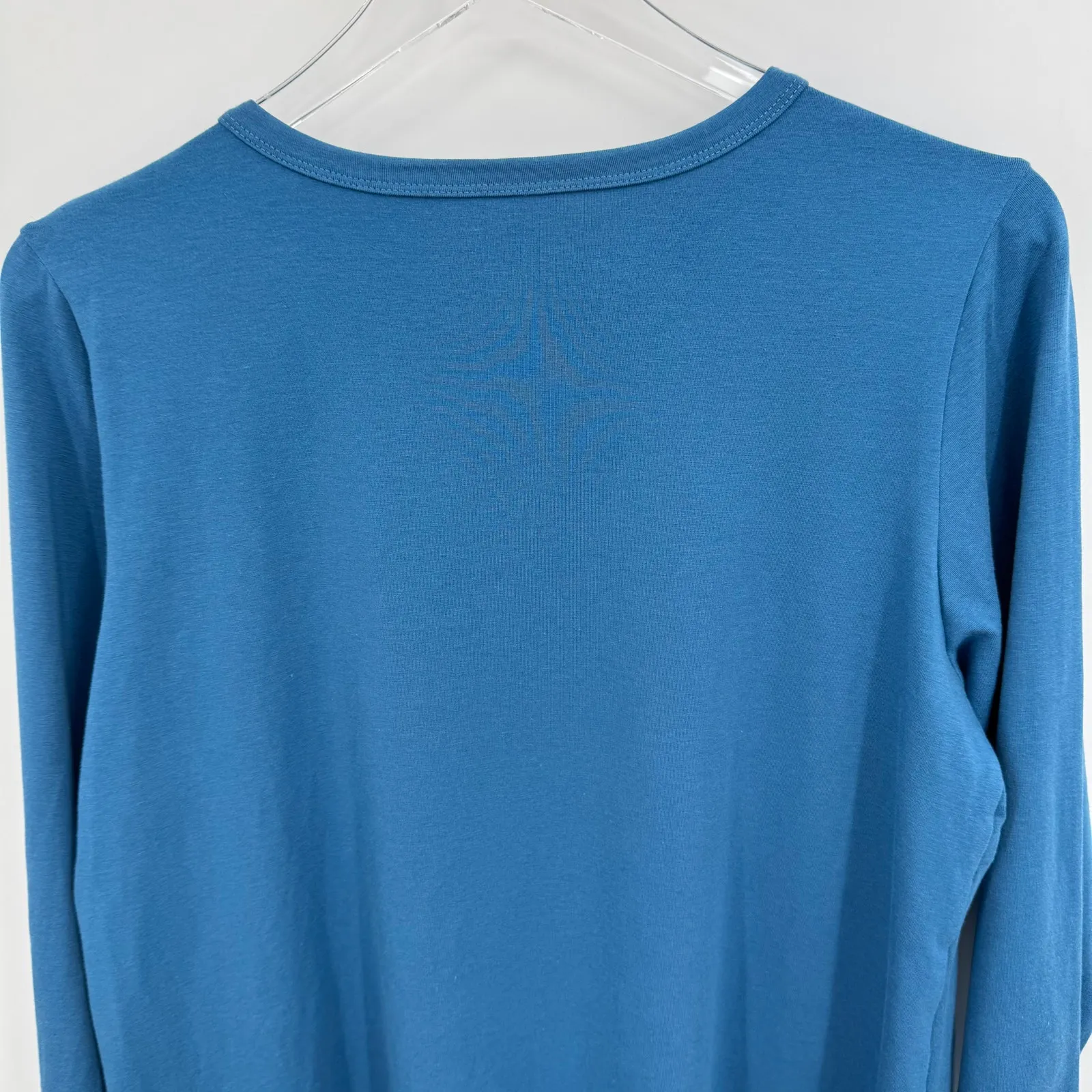 Bob Mackie wearable art blouse M modal blend T shirt 3/4 sleeve crew neck blue - Image 4