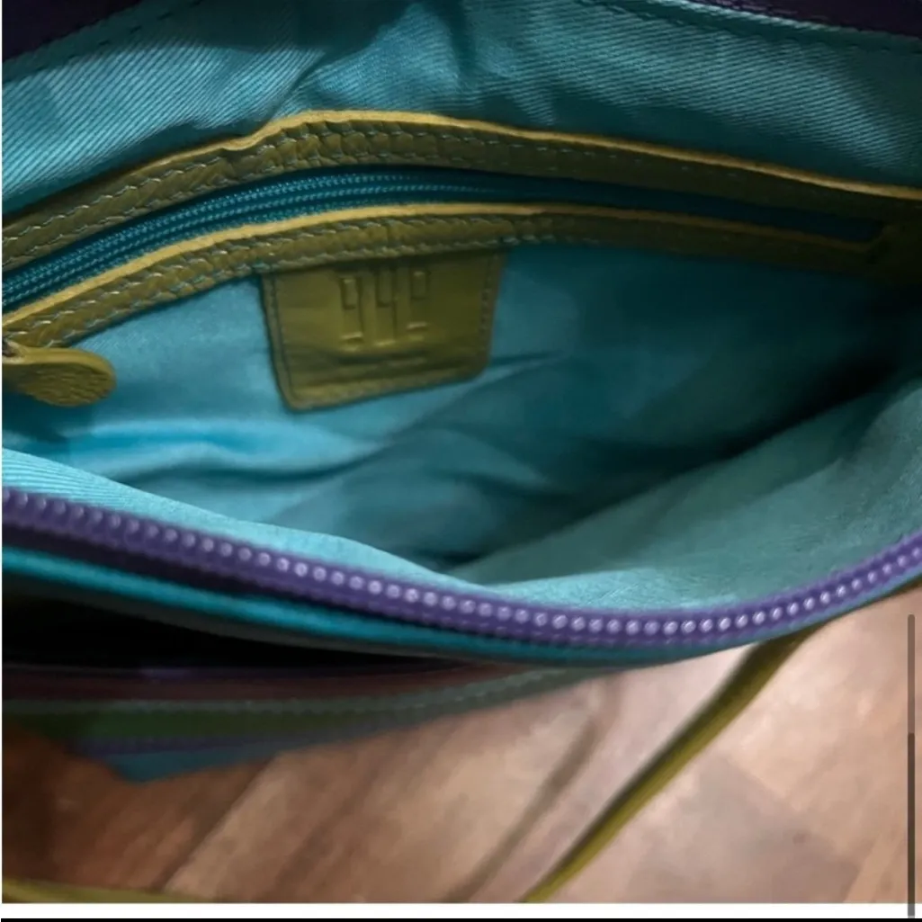 Leather Cross Body Shoulder Bag by ILI New York Colorful Stripes Blue - Image 6