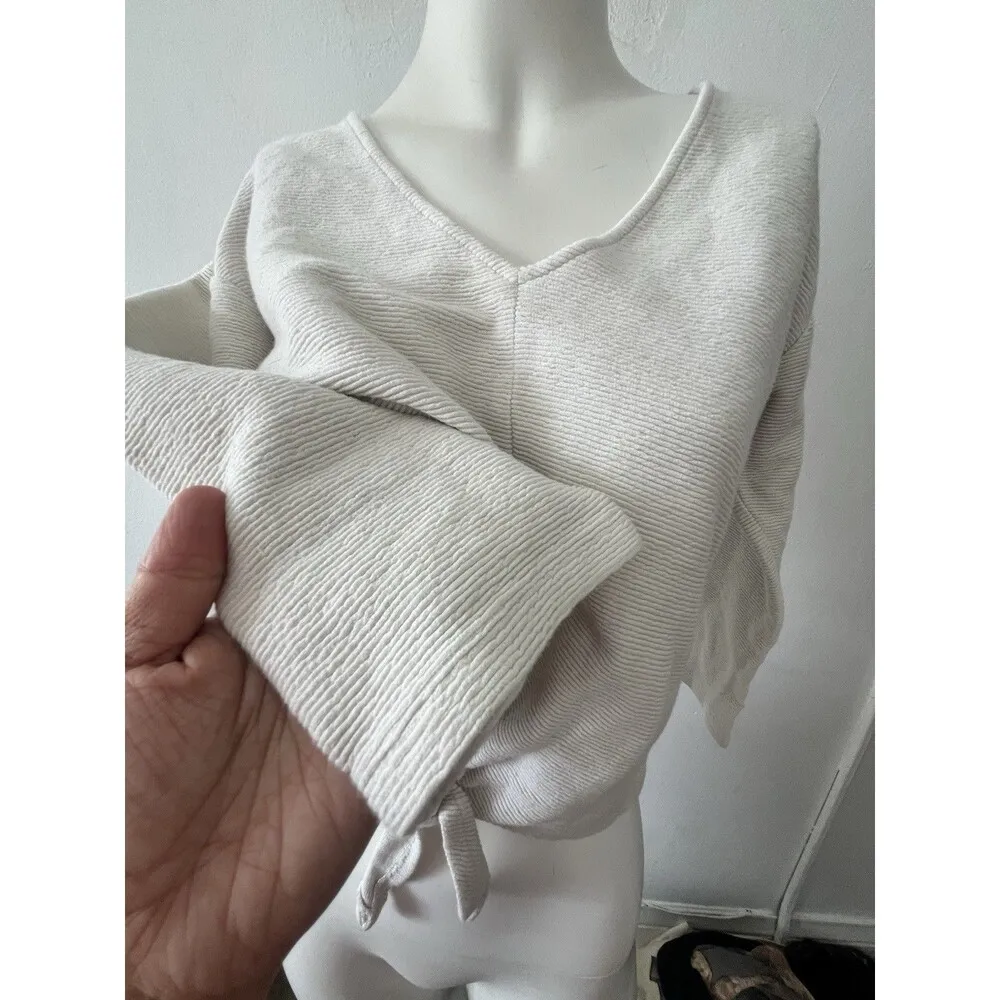 madewell Small Thermal Texture Small VNeck Twist Knot Long Sleeve Oat Color Top - Image 5