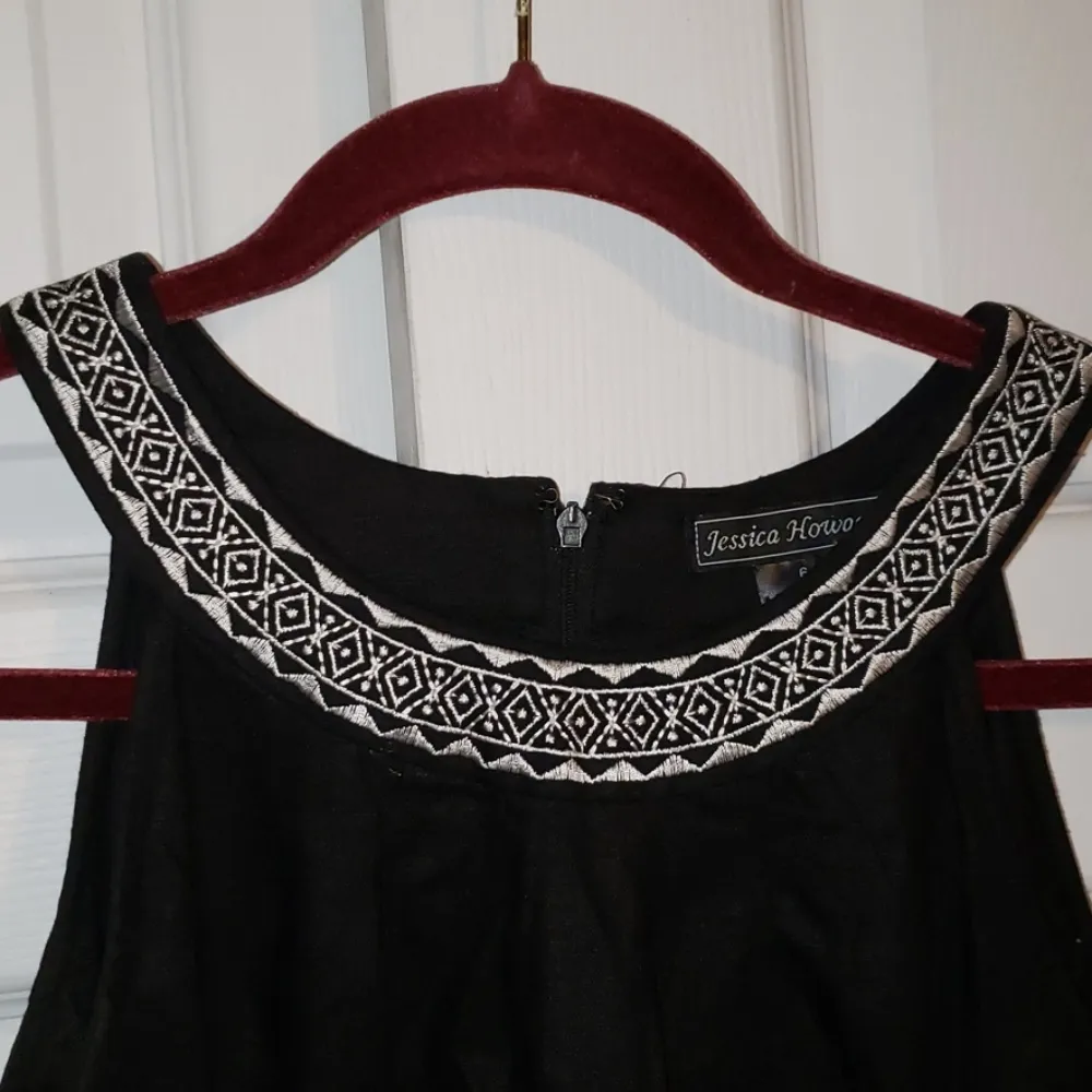 Jessica Howard dress (#467) - Image 3