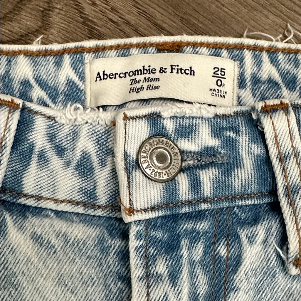Abercrombie & Fitch The Mom High Rise Crop Stretch Blue Ankle Jeans Size 25 - Image 7