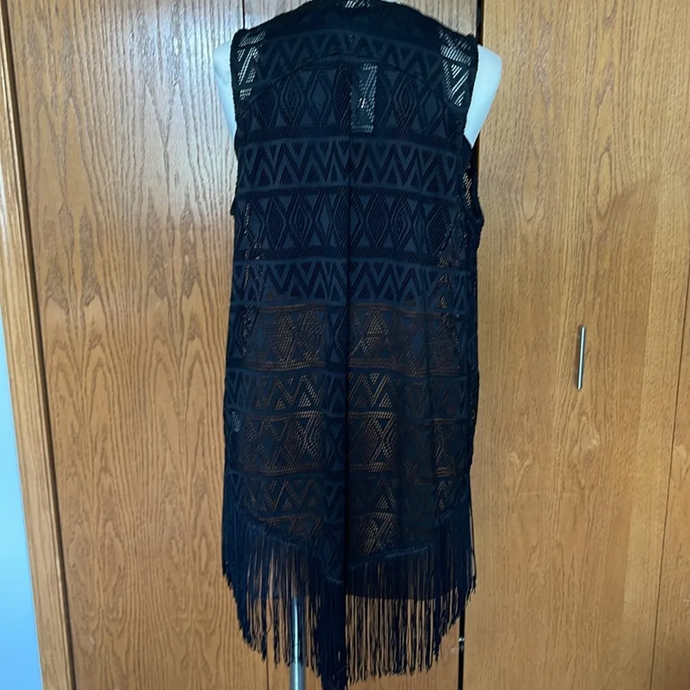 Eyeshadow Black Boho Fringe Vest Size L - Image 3