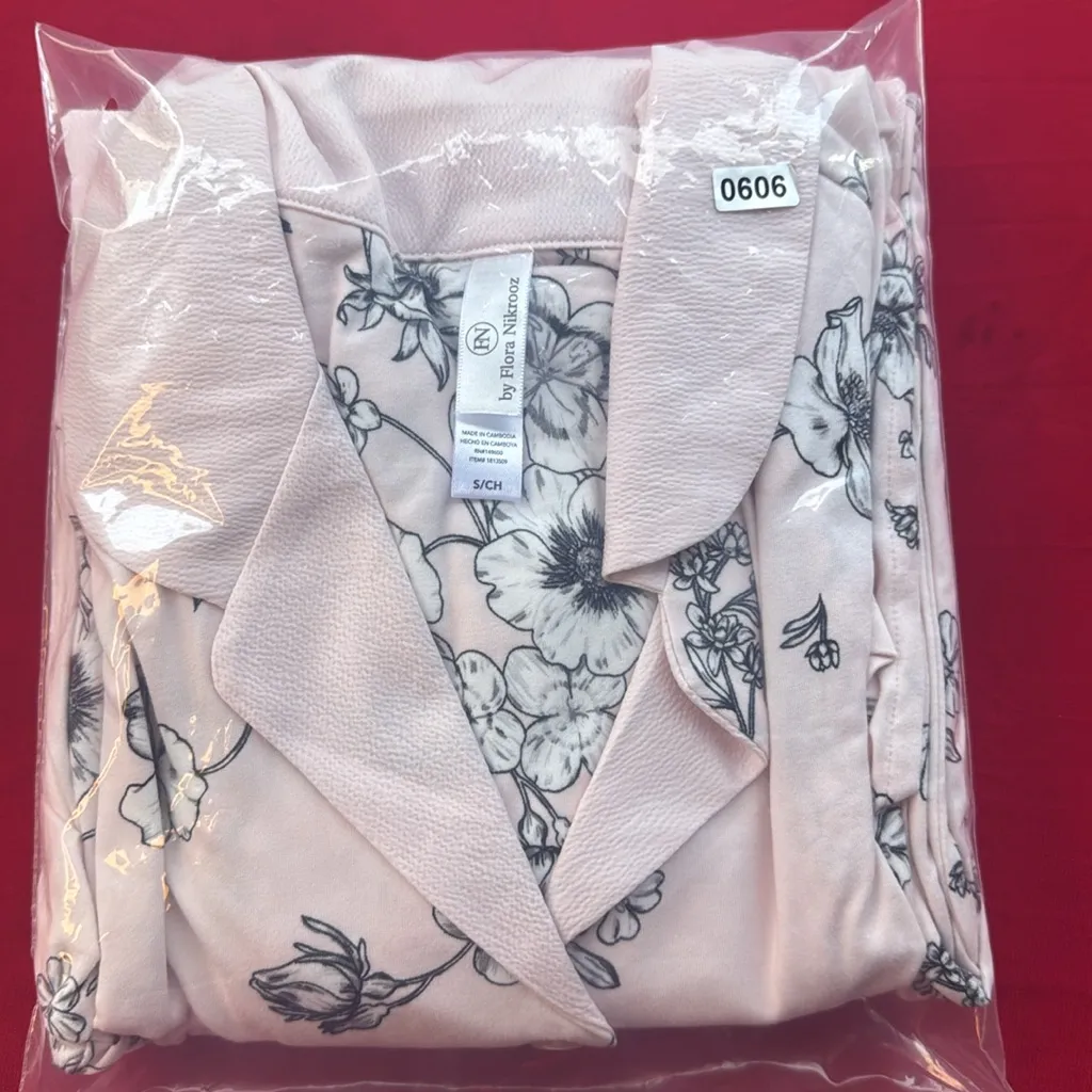 Flora nikrooz Lindsey Printed Pajama Set size xl - Image 12