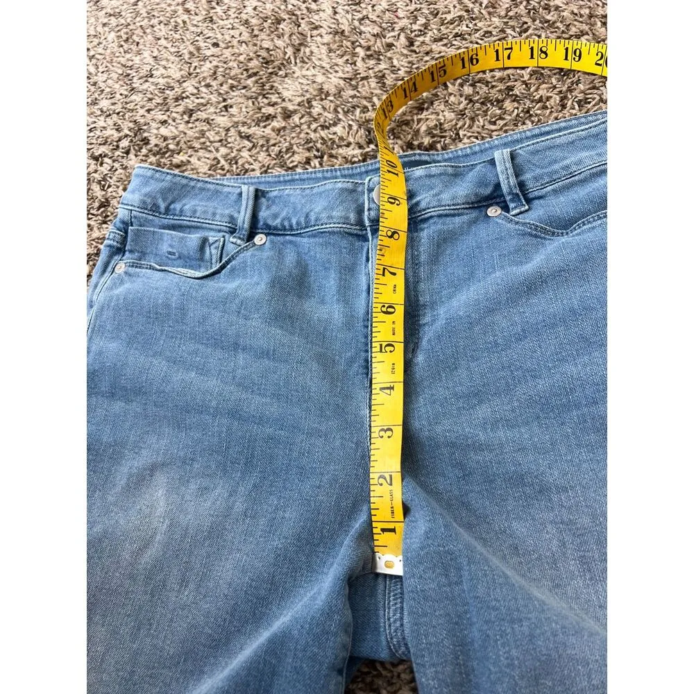 J. Jill Mid Wash Denim Shorts Womens Sz 12 Longer Length Casual - Image 8