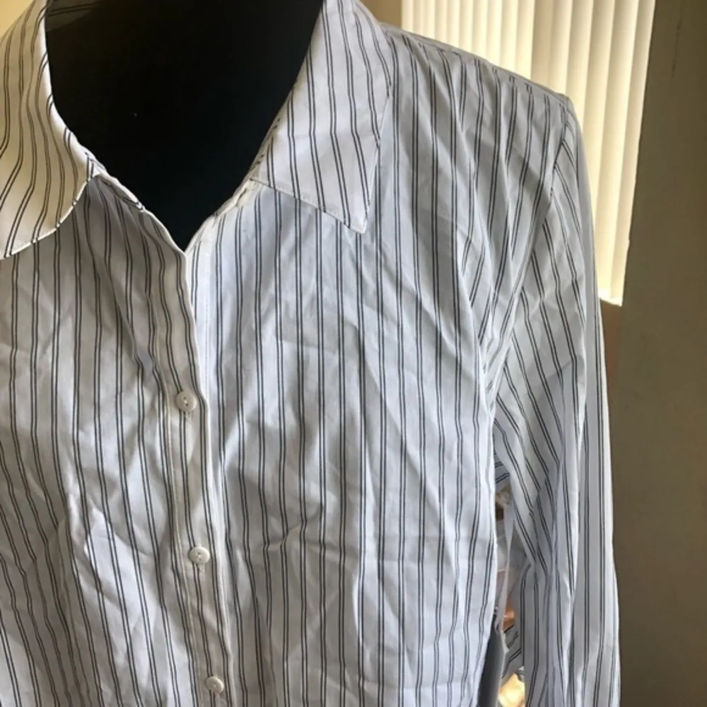 1.State Womens Striped Wrap Sleeve Button-Down Top - Image 3