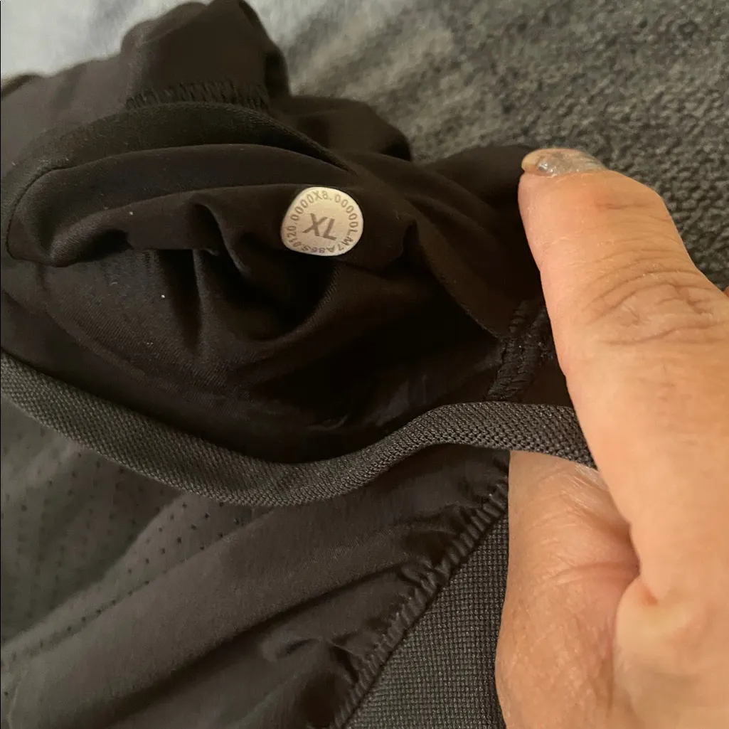 Lululemon Fast Free Shorts 3" Charcoal Grey Reflective XL - Image 7