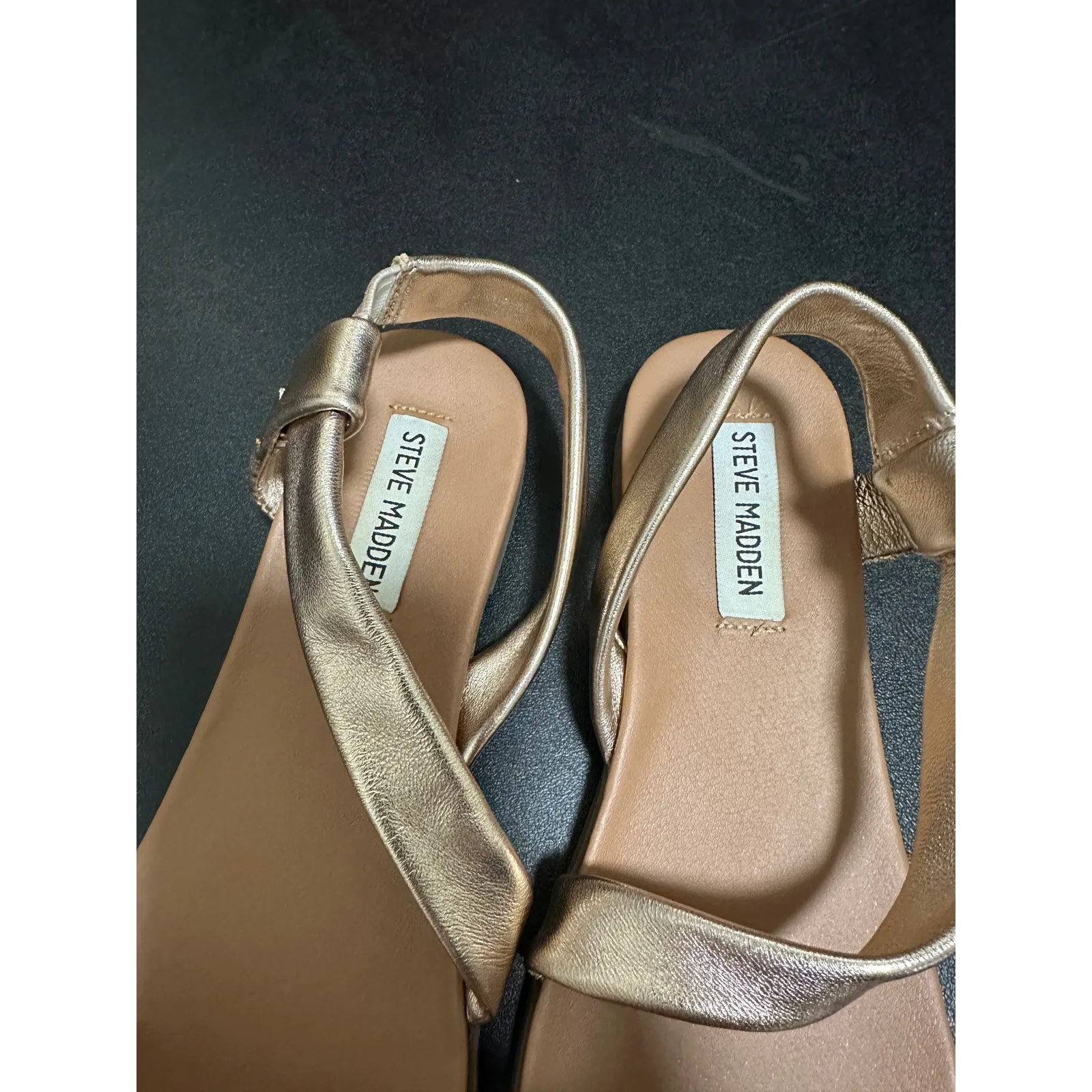 Steve Madden Dessie Flat Sandals Metallic Pink Silver Gladiator Womens Size 8 - Image 3