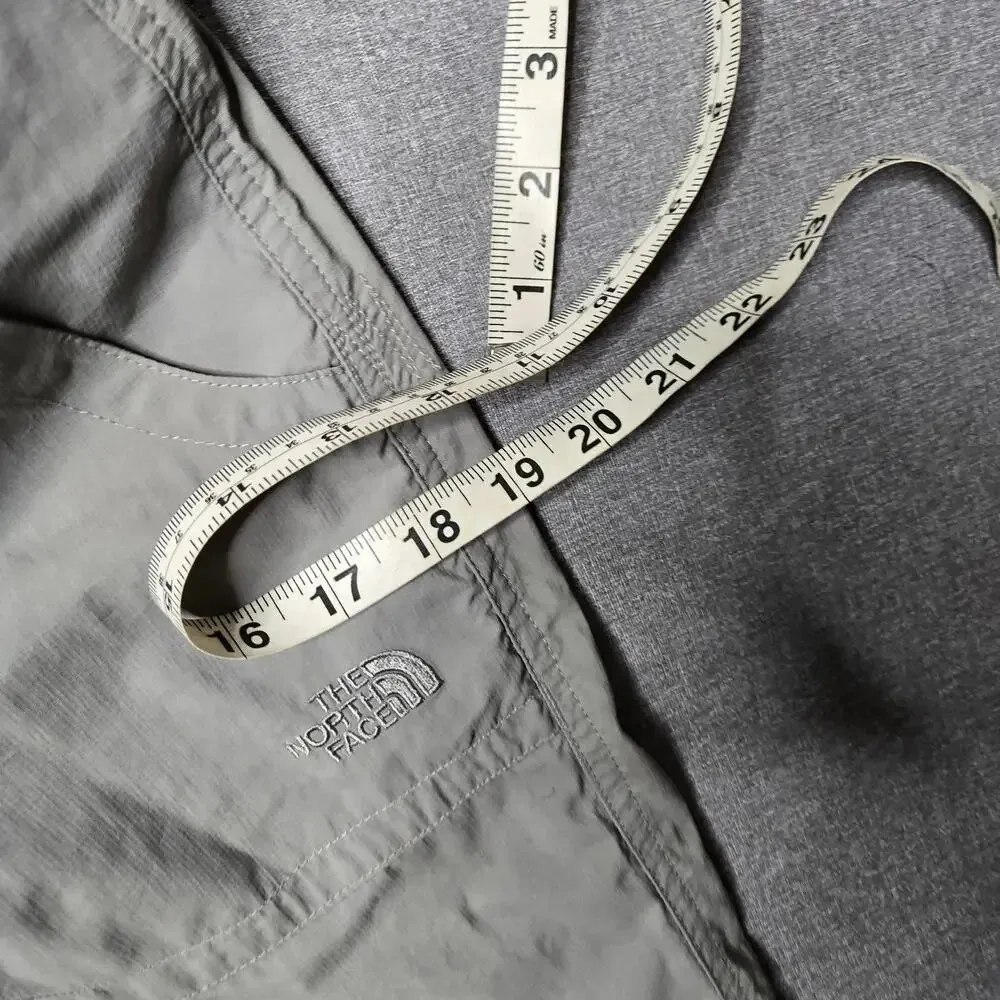 The North Face Gray Capri Pants - Image 12