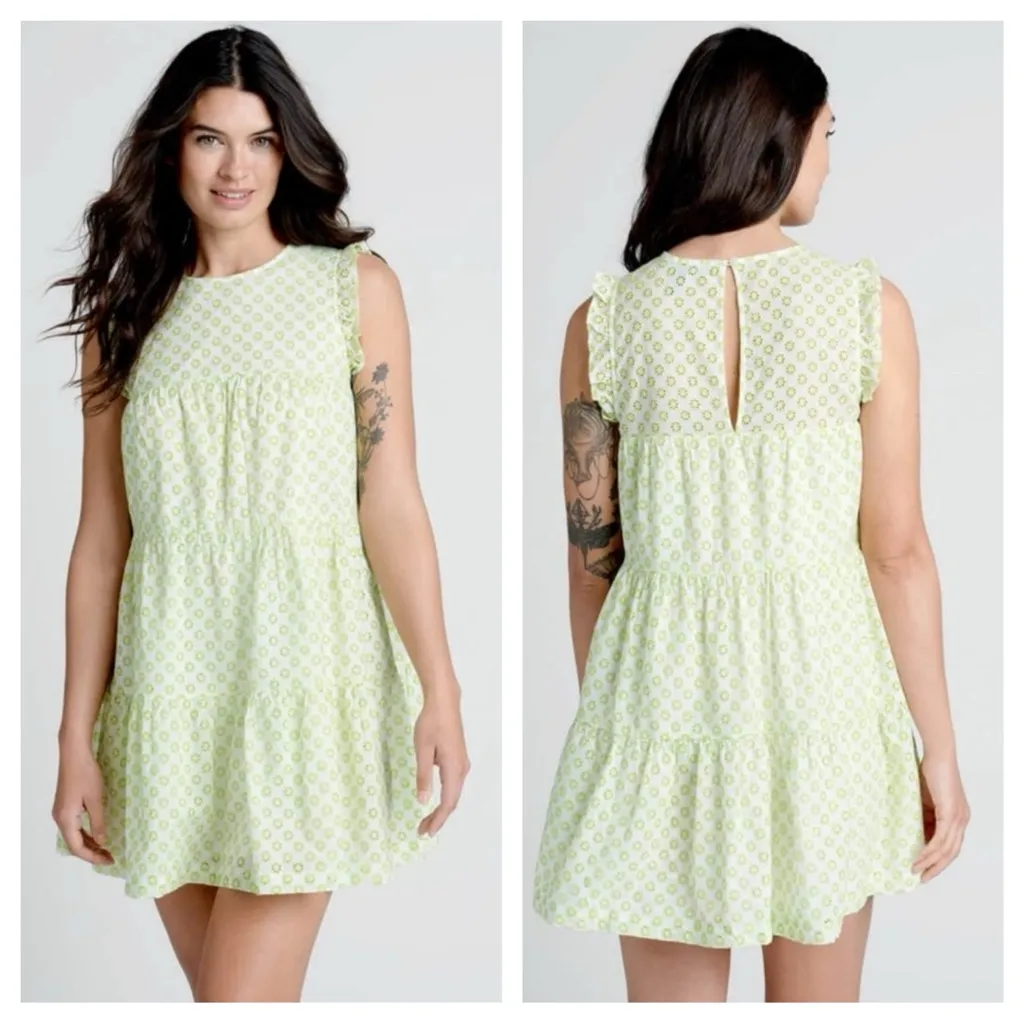 ModCloth Day Tripping Eyelet Flower Fields Trapeze Dress Green White Sz M NEW - Image 2
