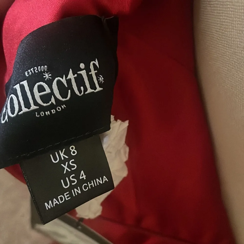 Collectif dress gift wrap occasion The Prettiest Present Swing dress Red Sz 4 - Image 2