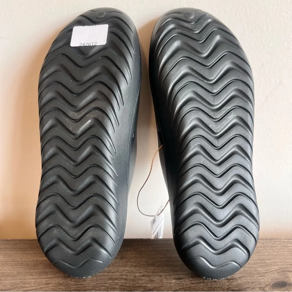 Adidas Adicane Black Unisex Clog Size 7 or 8 #B1830 - Image 7