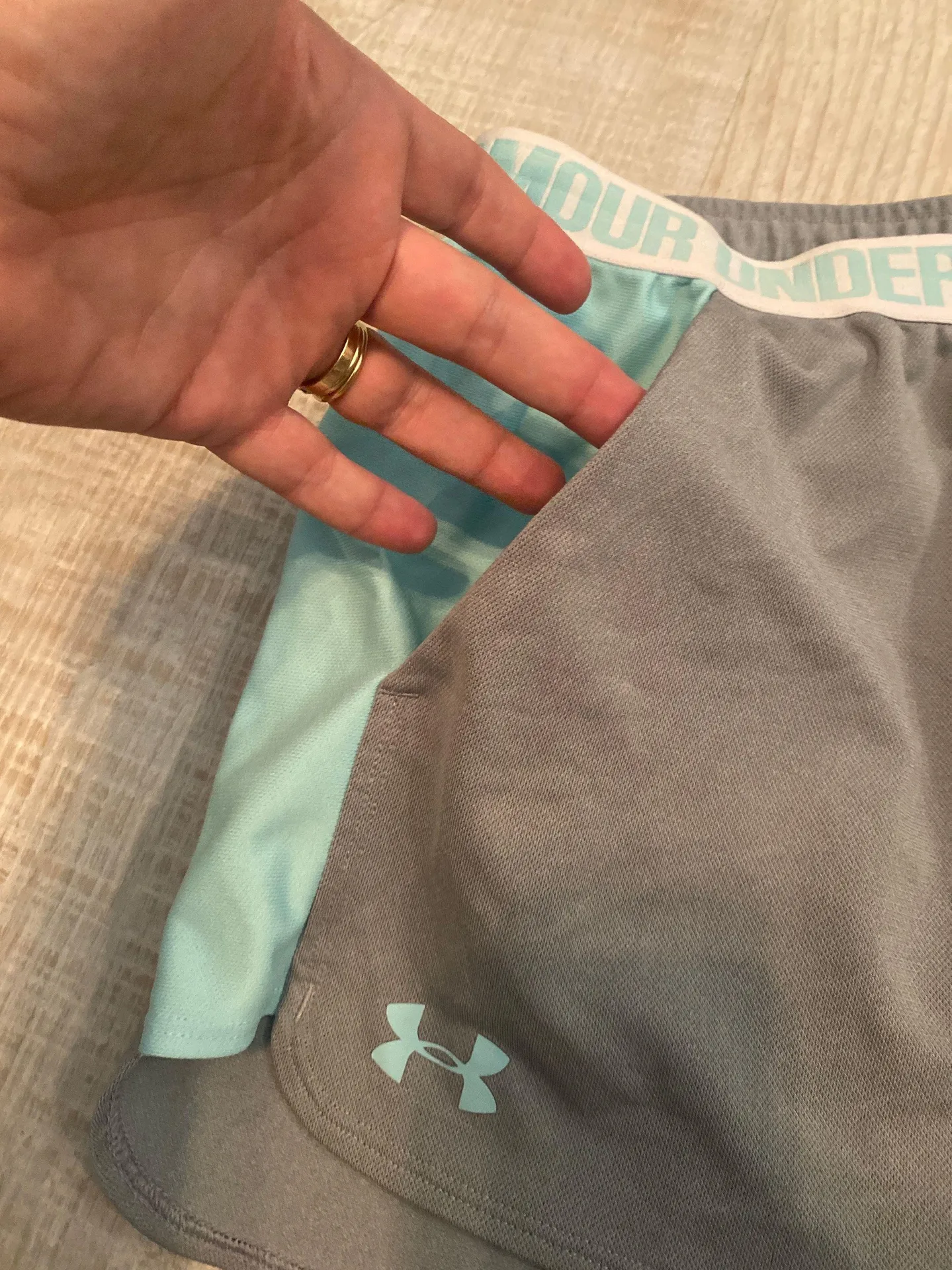 Size Large - Image 2