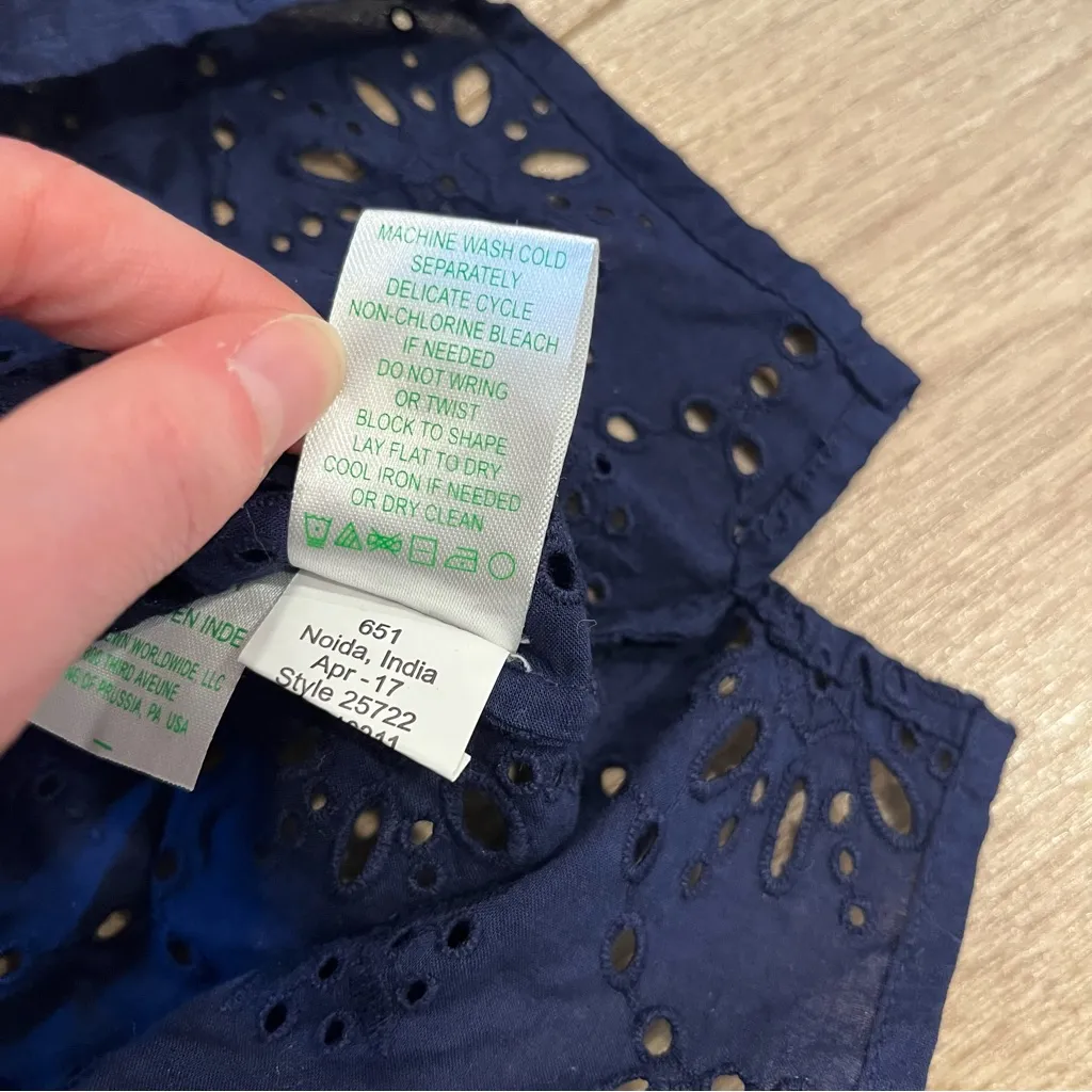 Lilly Pulitzer Elsa Top True Navy Henley Long Sleeve Eyelet Cotton Size XS - Image 6