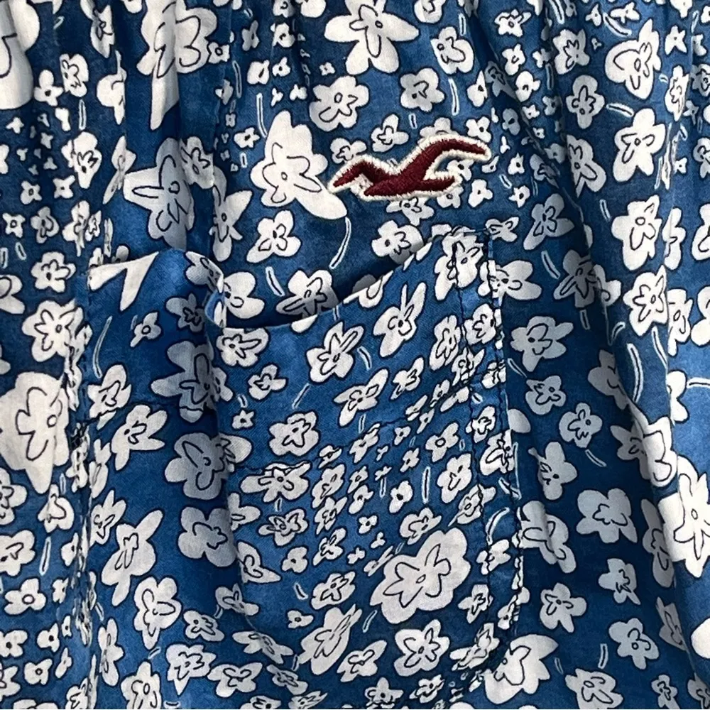 Hollister Blue & White Floral Halter Tie Romper Strapless Sz S - Image 11