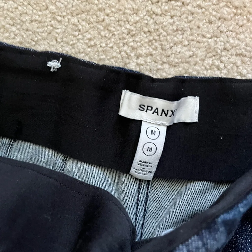 Spanx  Black and Blue Denim Pants - Image 5