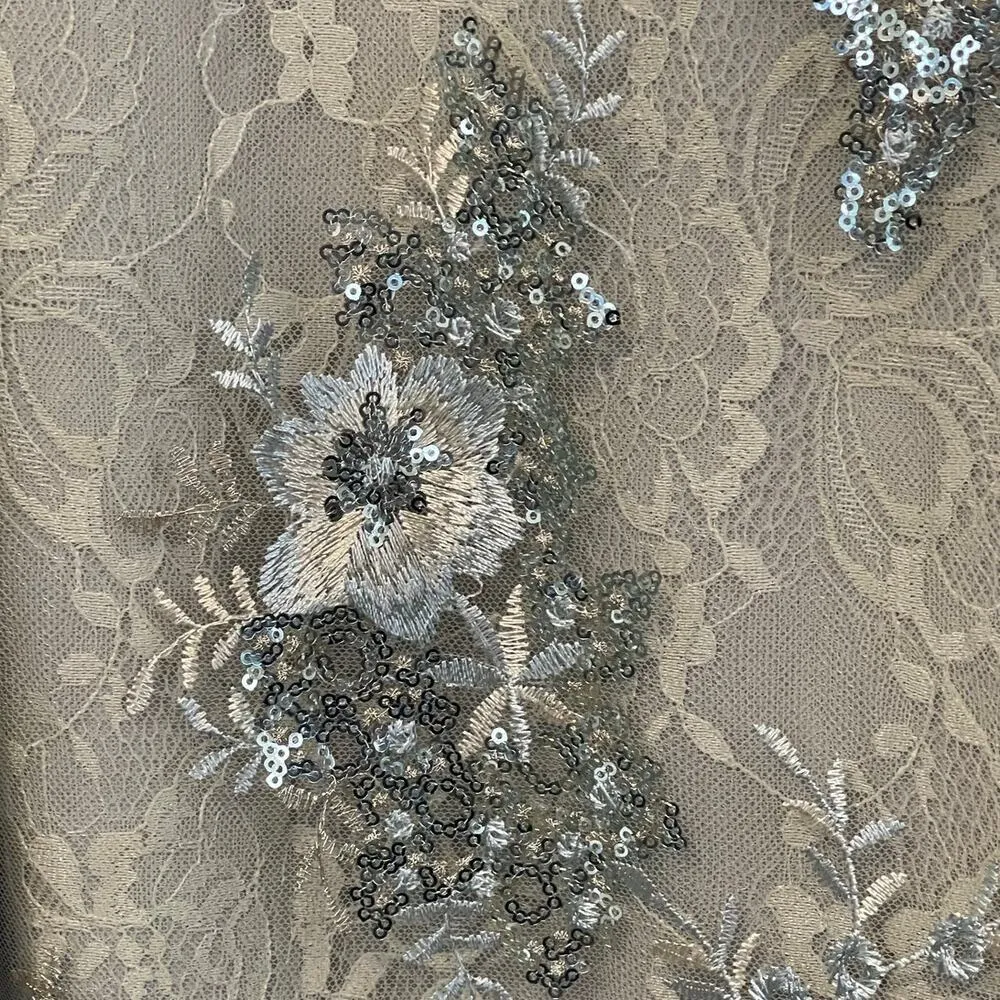 Mac Duggal Size 22 NEW Seafoam Green Bell Sleeve Floral Embellished Gown 67842 - Image 9