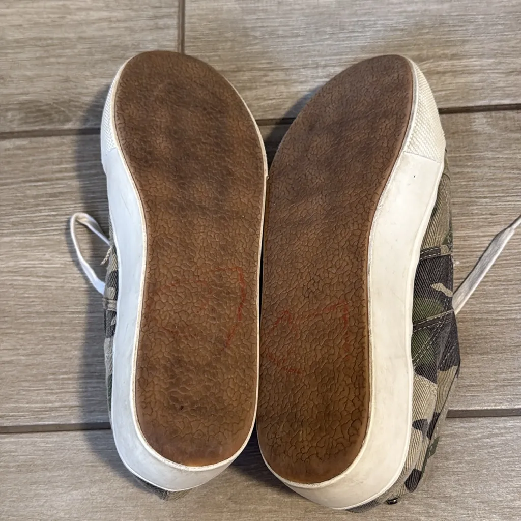 Steve Madden womens Emmi platform sneakers camo size 10‎ - Image 8