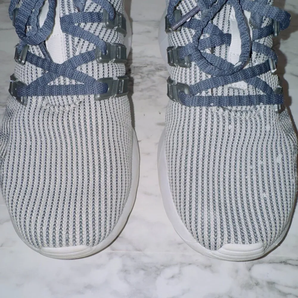 Adidas Questar Flow Athletic Sneaker Shoe women's size US 7.5 - Image 2