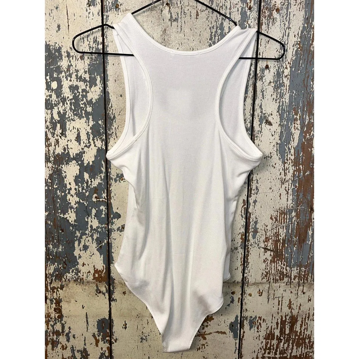 NWT MangoPop white ribbed bodysuit, size medium - Image 4