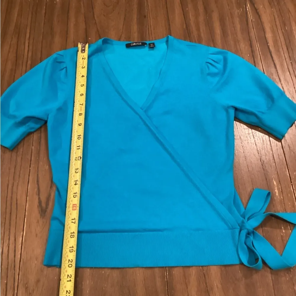 CARLISLE blue turquoise knit faux wrap short sleeve top shirt small - Image 4