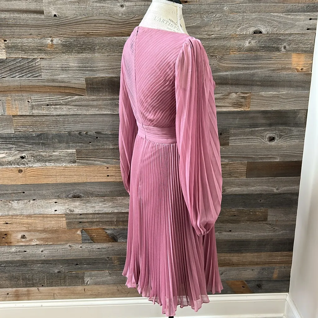 NWT Theia Sample Pleated Midi Dress Long Sleeve Size 4 Pink - Image 6