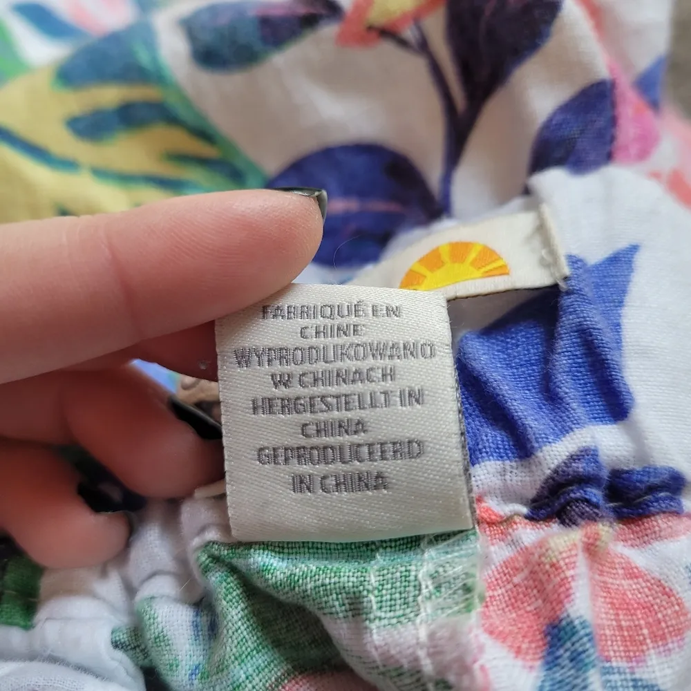 C&C California Floral Linen Pants - Image 9