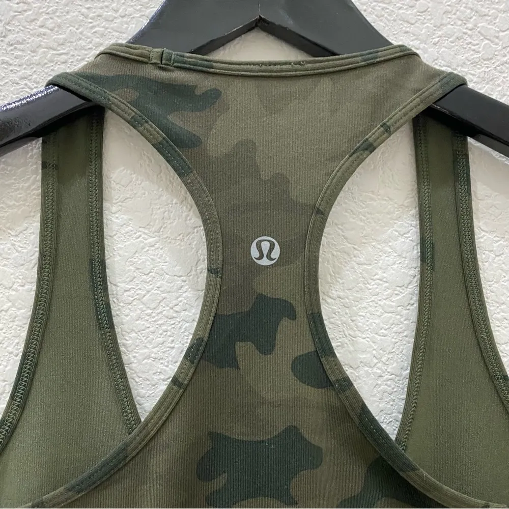 LULULEMON CRB Cool Racerback Savasana Camo 20 cm Fatigue Green Tank  Top Size 8 - Image 11