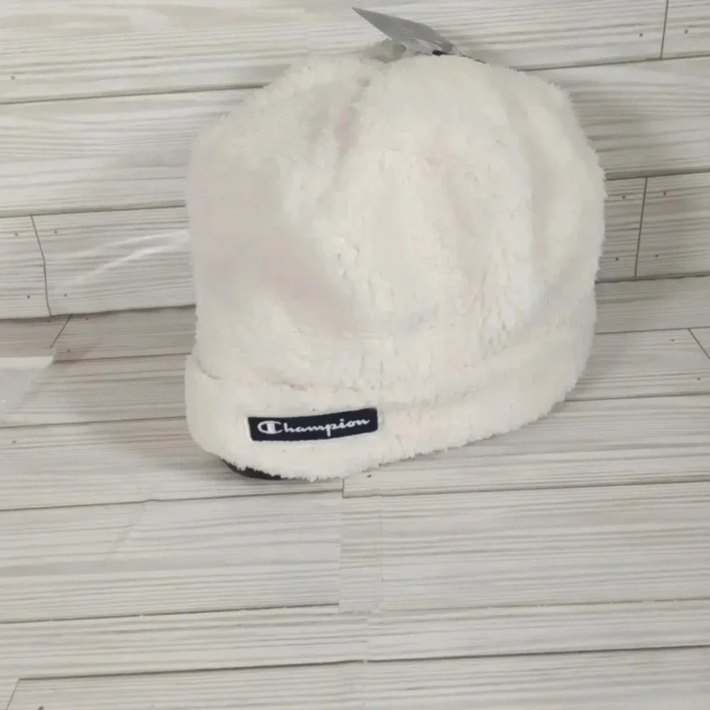 Champion women's winter Bennie ivory color one size - Image 2