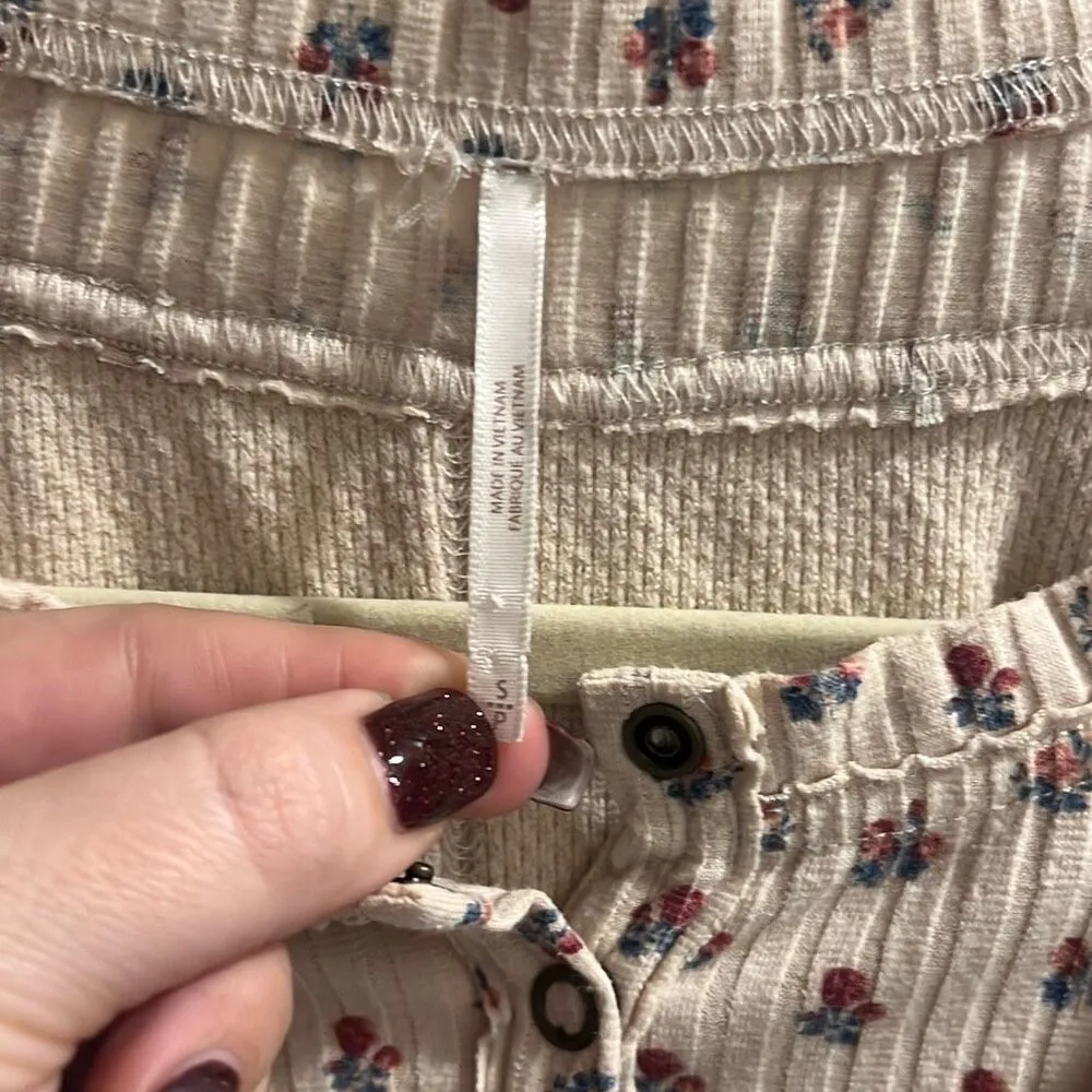 ✨Free People Heart To Heart Sz Small Henley✨ Red - Image 8