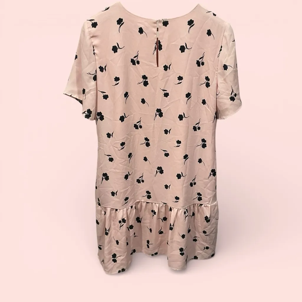 Cute pink blush ruffle short sleeve midi dress black floral whimsigoth coquette - Image 4