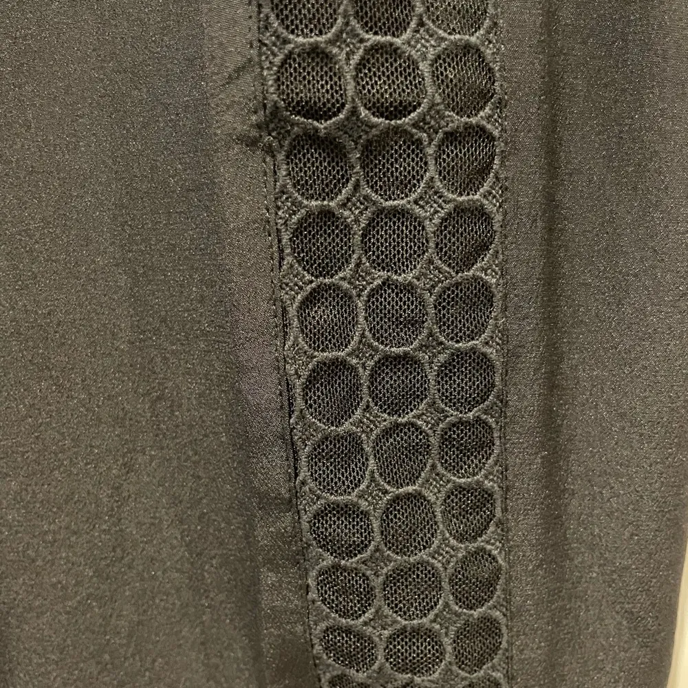 Club Monaco  silk Black Pants size 0 - Image 2