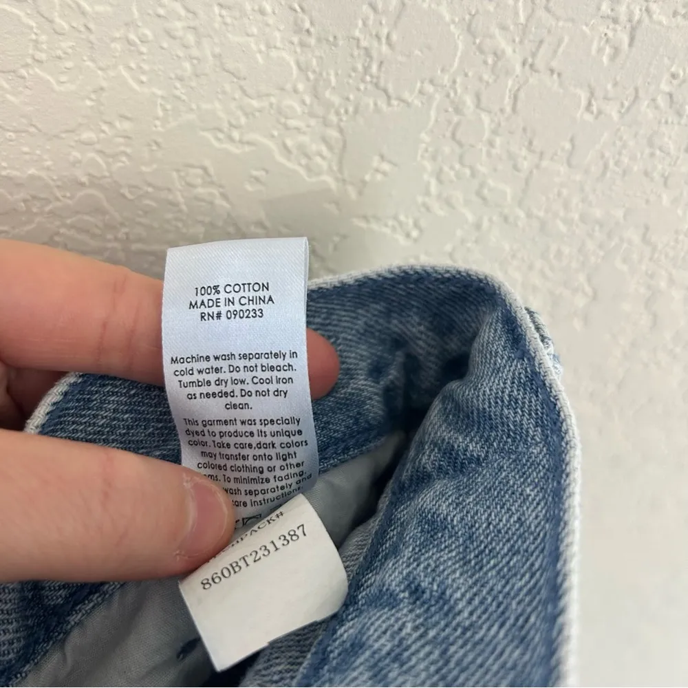 Distressed Dad Jeans - Image 9