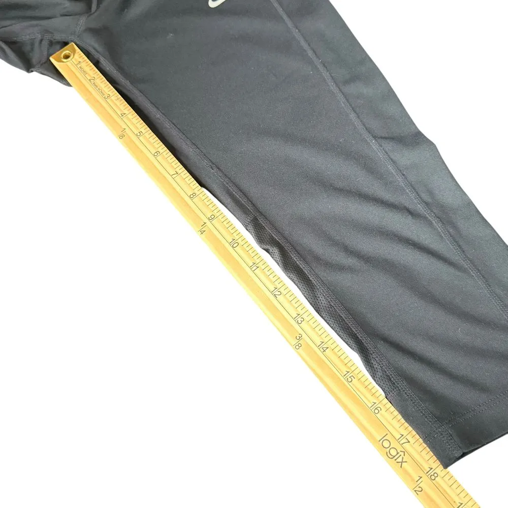 Nike Dri-FIT Black Athletic Capri Pants‎ Reflective Dots Zipper Pocket Women L - Image 8