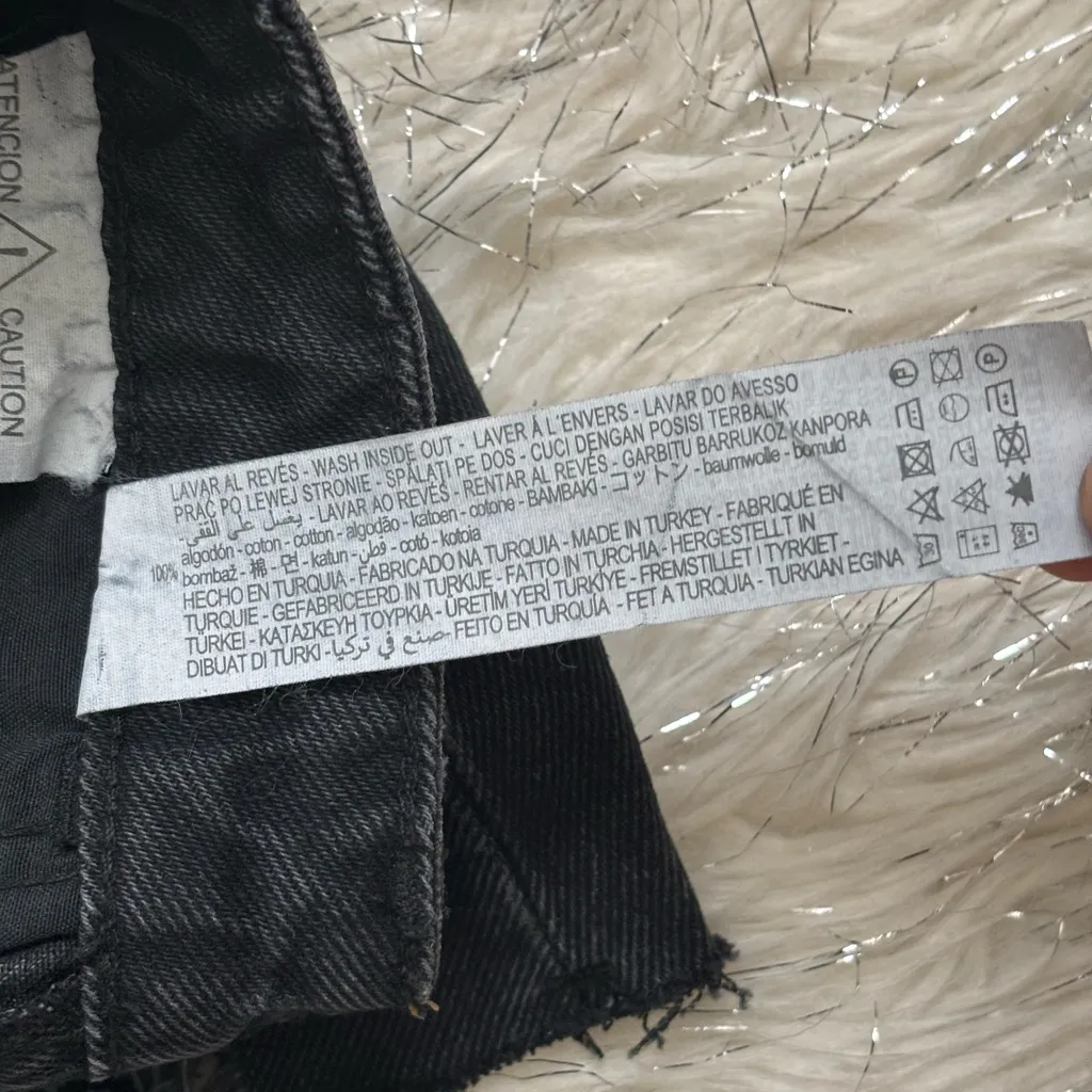 Zara Black Wash Women’s Distressed With Silver Studs Jean Shorts Size 4 USA - Image 7