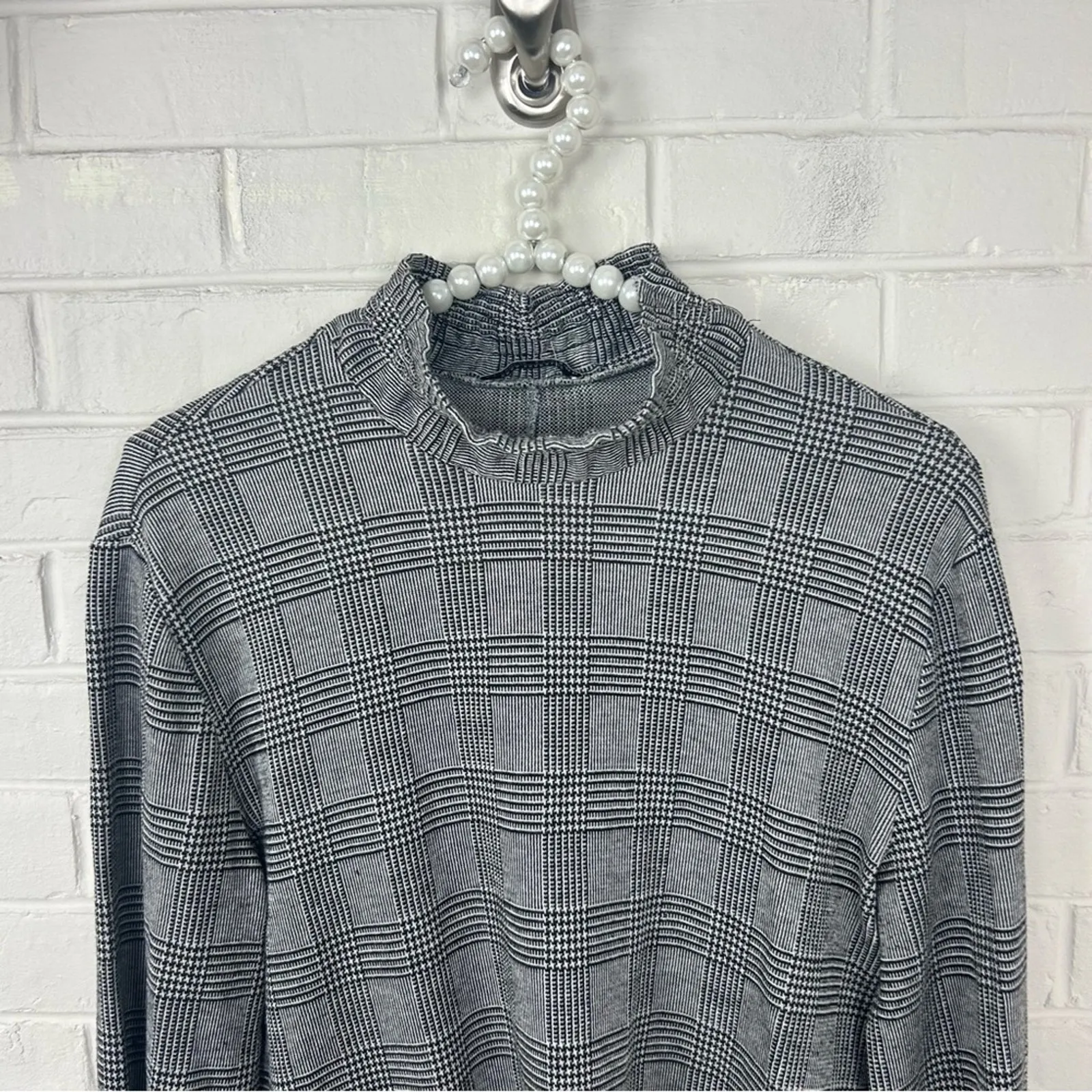 Zara Houndstooth Herringbone Knit Long Sleeve Top Size M - Image 3