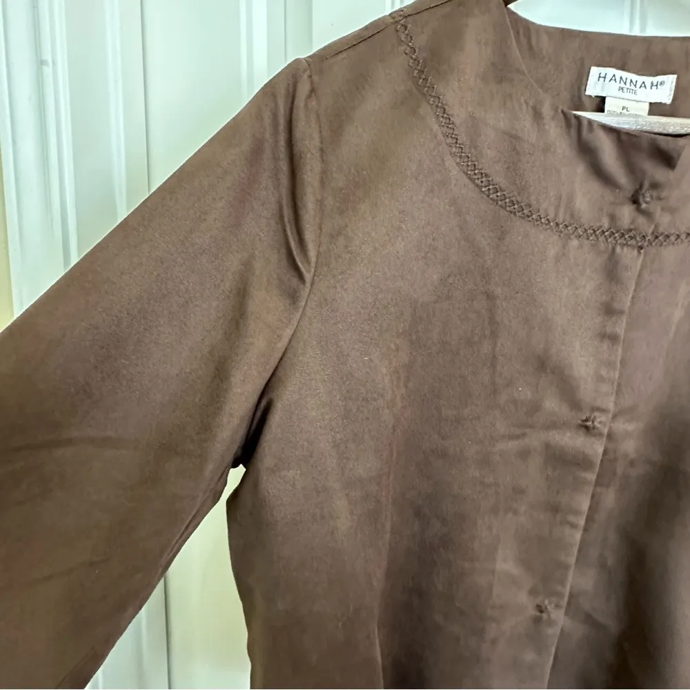 Hannah, dark brown, micro, suede, light weight snap jacket women’s petite large Size undefined - Image 10